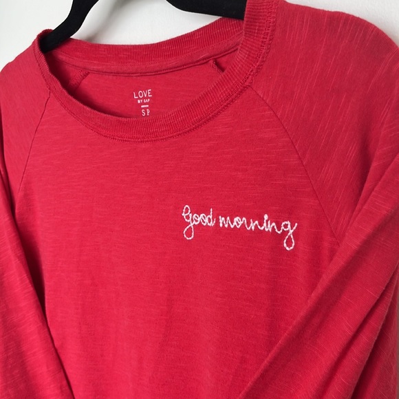 Good morning red sweater! - Picture 2 of 2